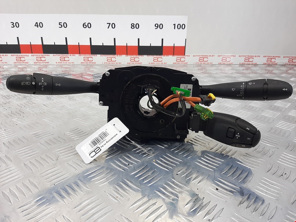 

Переключатель поворотов и дворников (стрекоза) Citroen C6, C6