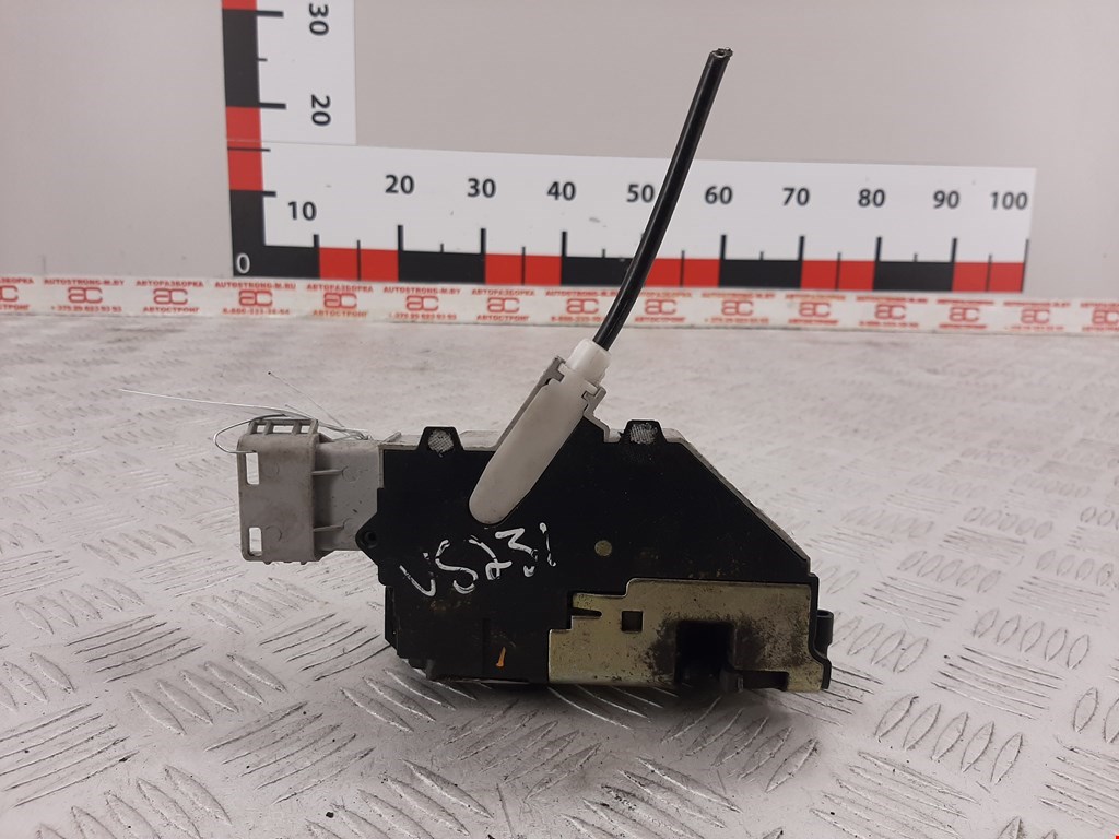 

Замок двери задней правой Citroen C4, C4
