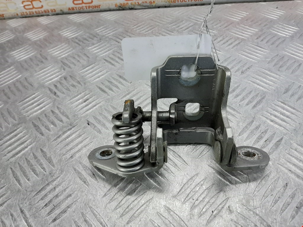

Петля двери задней правой Dodge Journey (JC), Journey (JC)