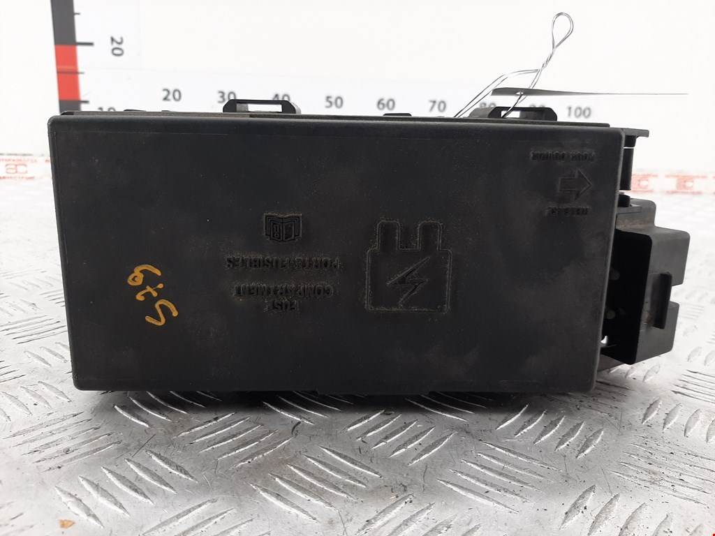 

Блок предохранителей Ford Explorer 4, Explorer 4