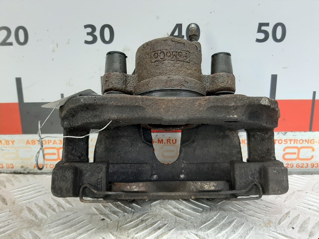 

Суппорт передний правый Ford Focus 3, Focus 3