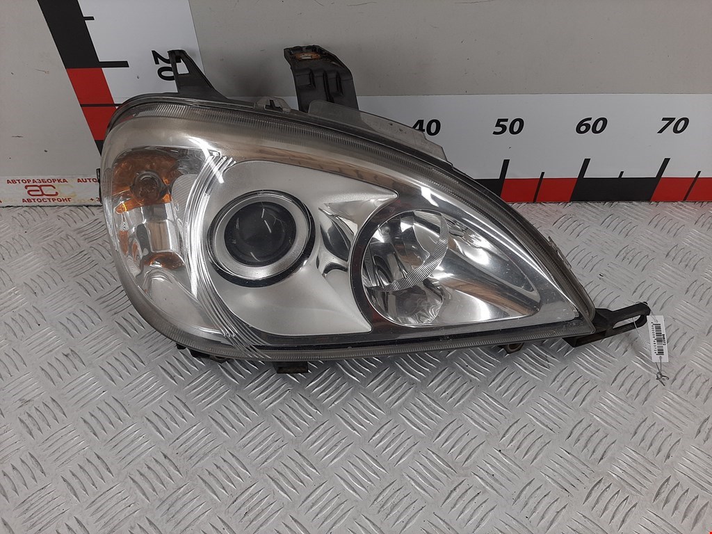 

Фара передняя правая Mercedes W163 (ML Class), W163 (ML Class)