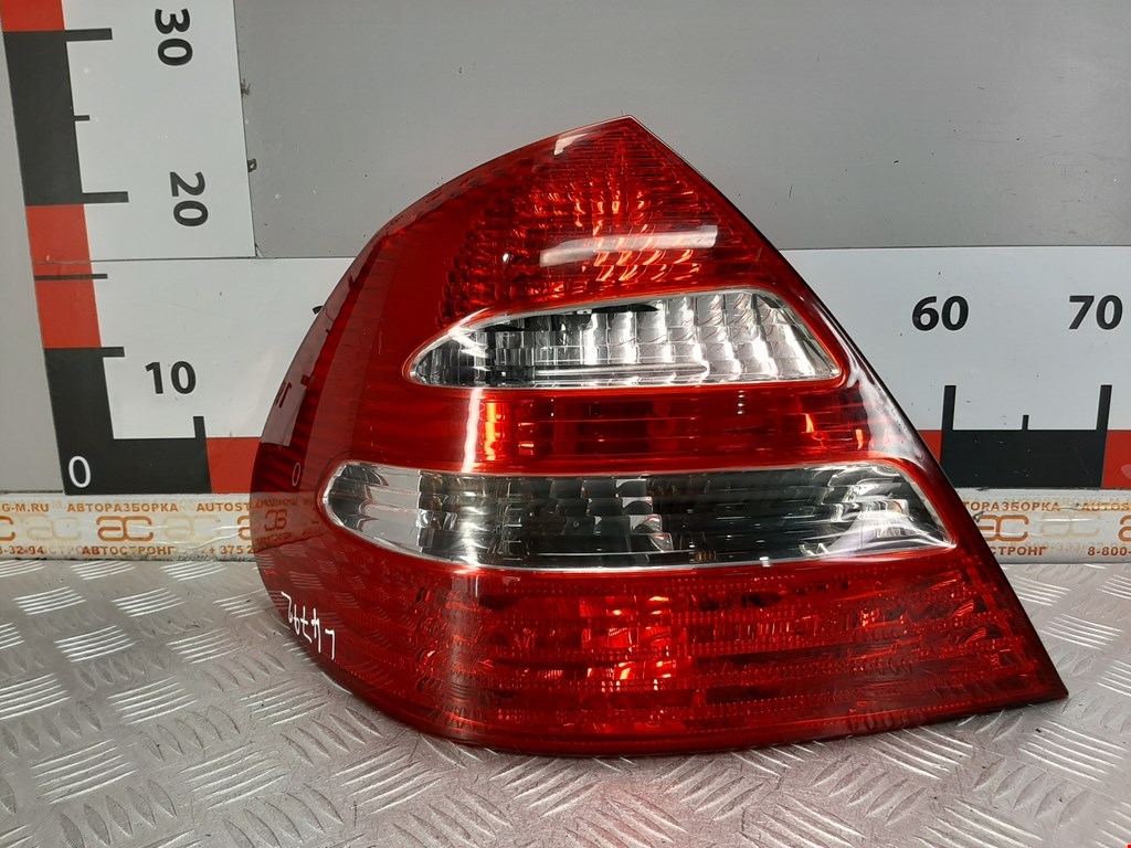 

Фонарь задний левый Mercedes W211 (E Class), W211 (E Class)