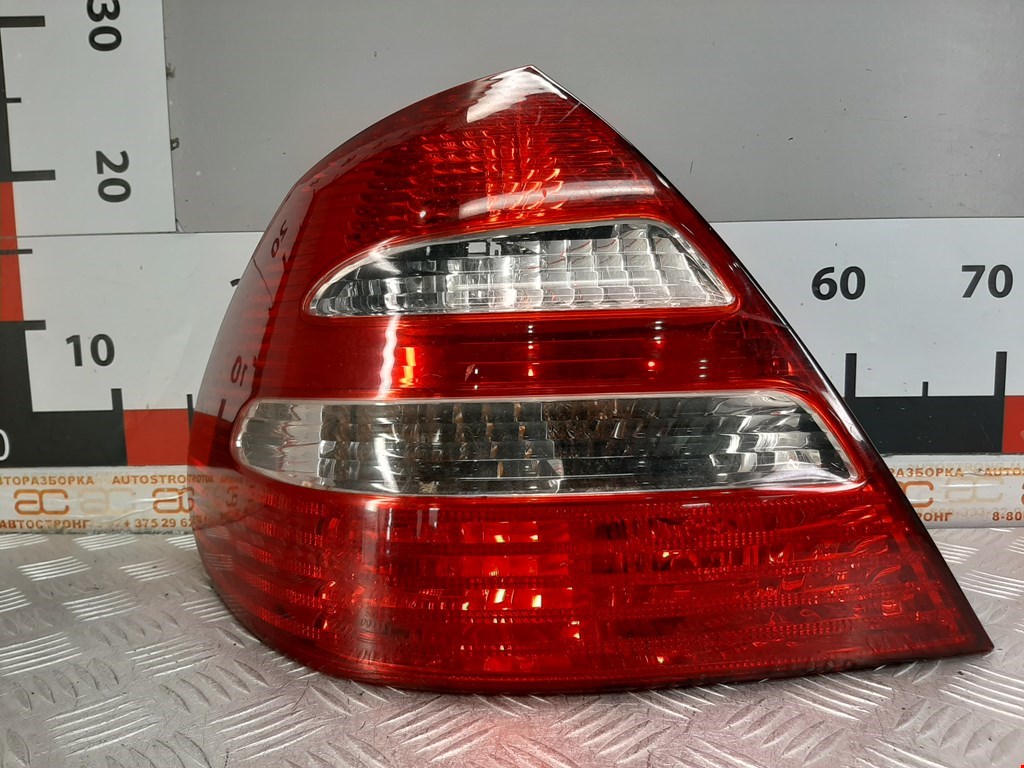 

Фонарь задний левый Mercedes W211 (E Class), W211 (E Class)