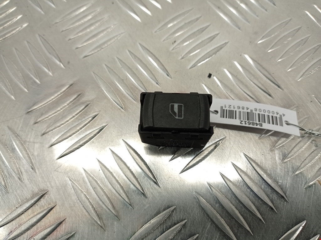 

Кнопка стеклоподъемника Volkswagen Golf 4, Golf 4