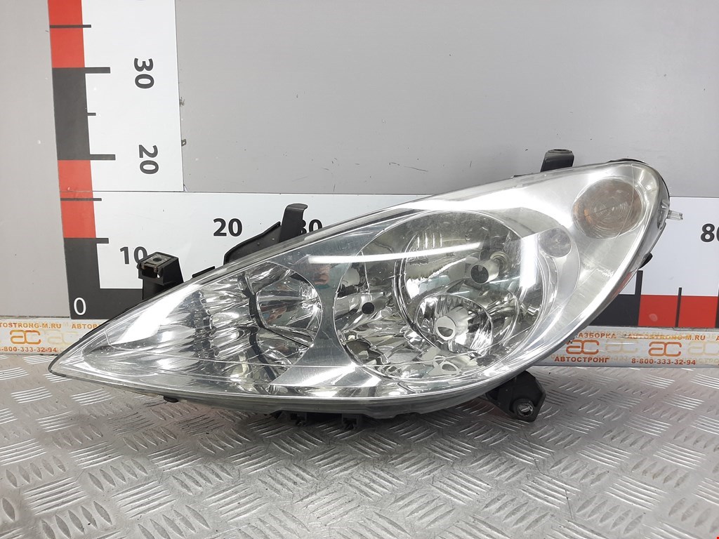 

Фара передняя левая Peugeot 307, 307