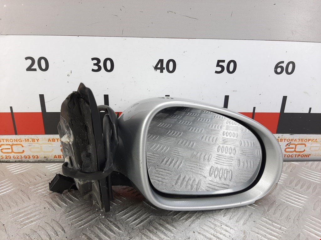 

Зеркало боковое правое Volkswagen Jetta (1K5), Jetta (1K5)
