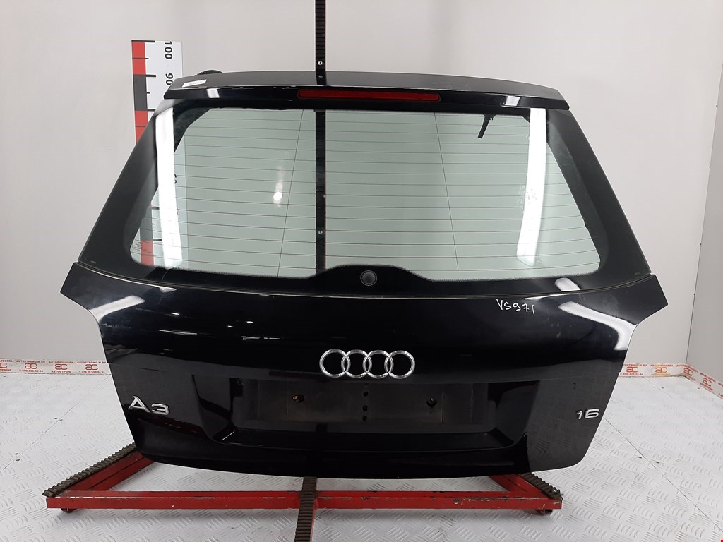 

Крышка (дверь) багажника Audi A3 8P, A3 8P