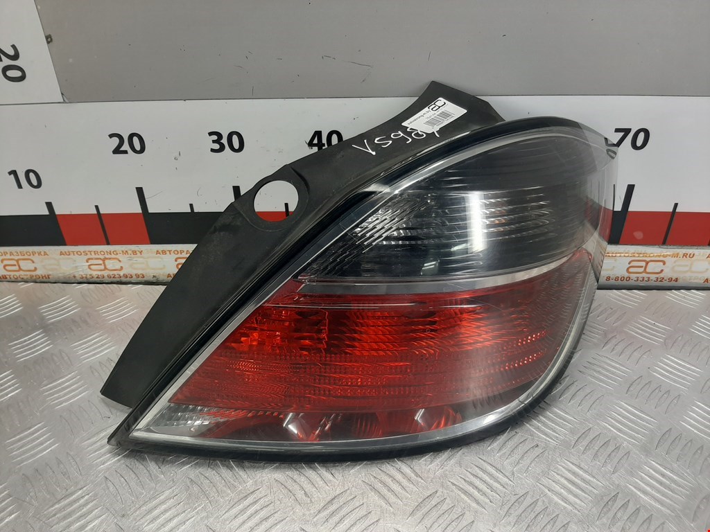 

Фонарь задний правый Opel Astra H, Astra H