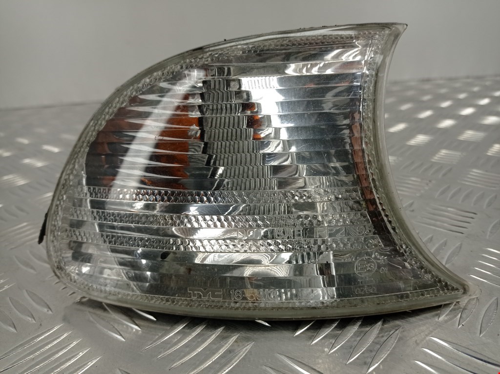 

Поворотник правый BMW 3 Series (E46), 3 Series (E46)