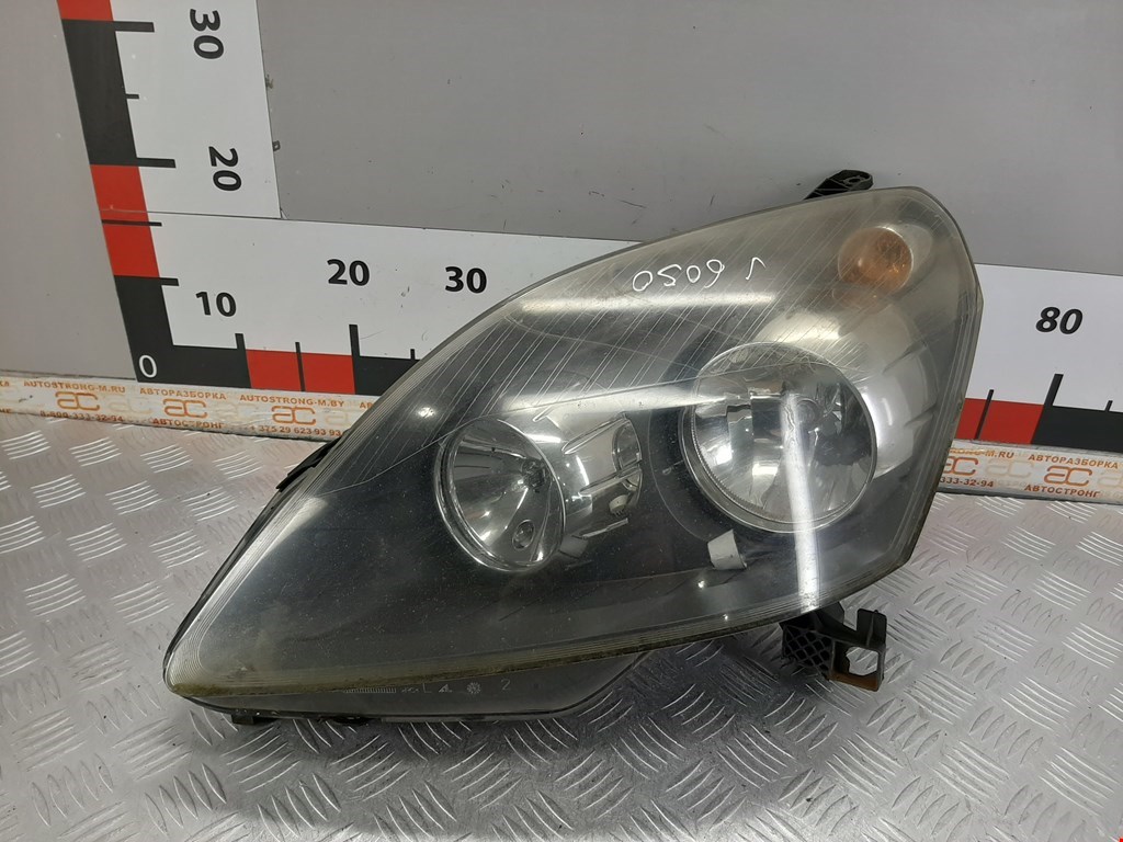 

Фара передняя левая Opel Zafira B, Zafira B