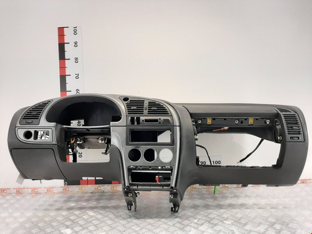 

Торпедо (панель передняя) Citroen Xsara, Xsara