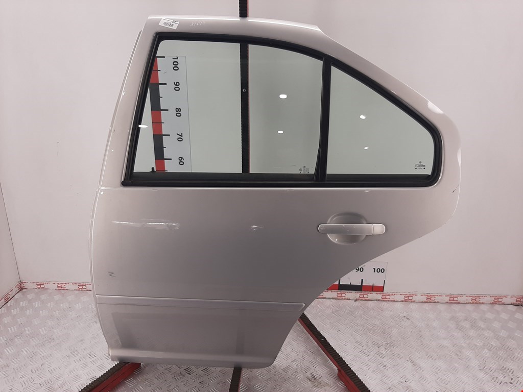 

Дверь задняя левая Volkswagen Bora, Bora