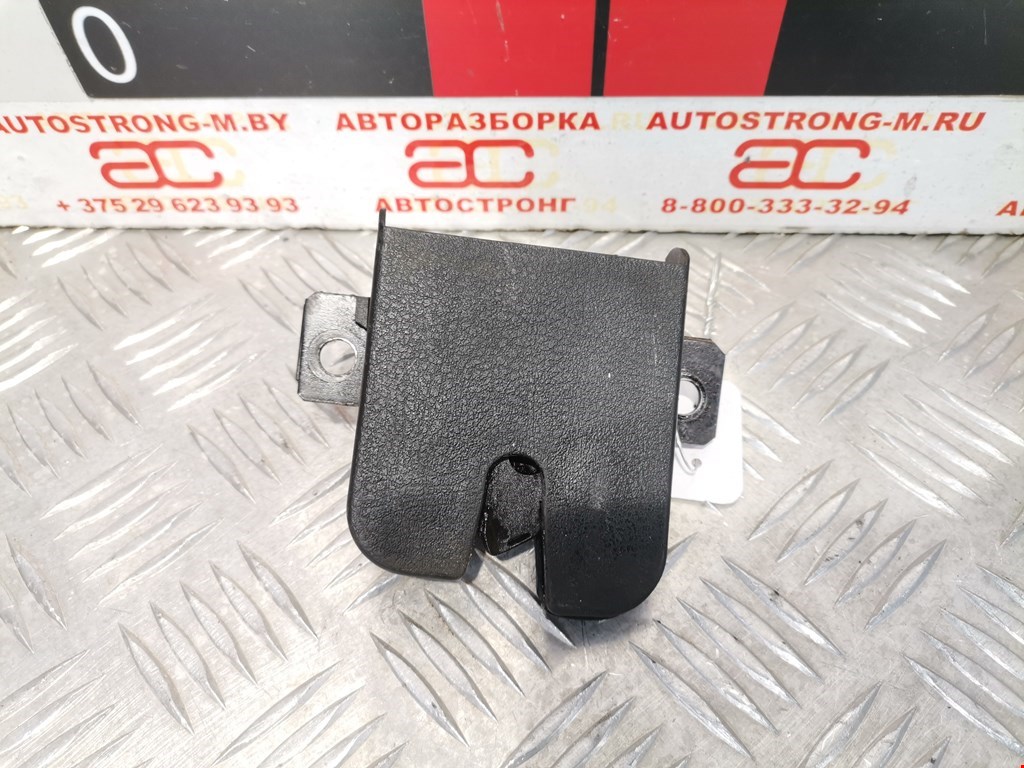 

Замок крышки (двери) багажника Volkswagen Golf 4, Golf 4