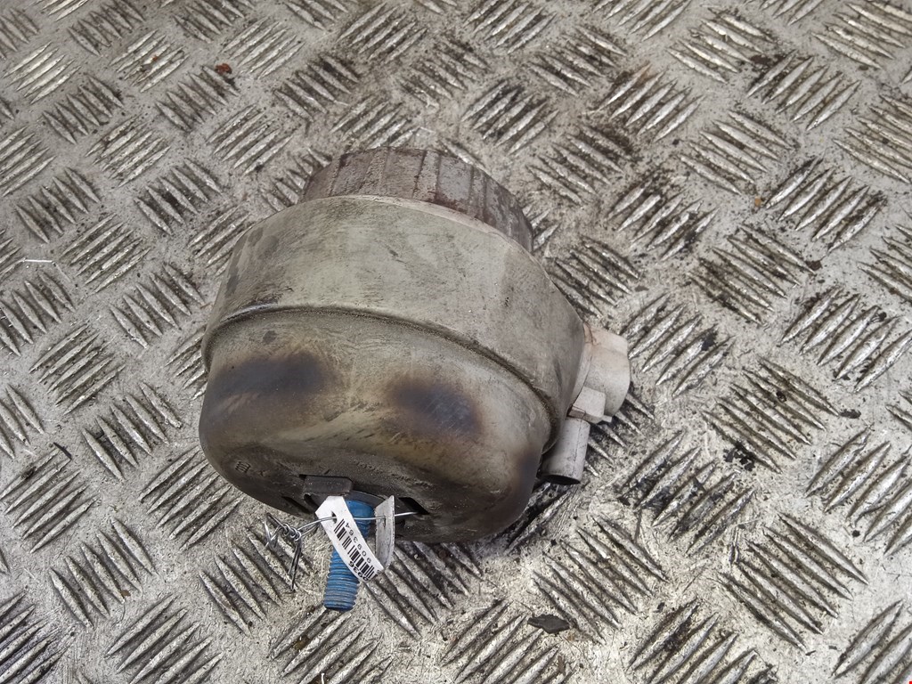 

Подушка крепления двигателя Audi A6 C6, A6 C6