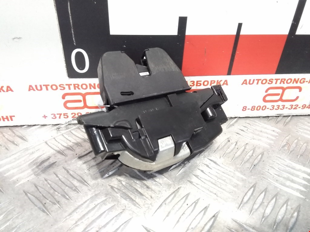 

Замок крышки (двери) багажника Peugeot 207, 207
