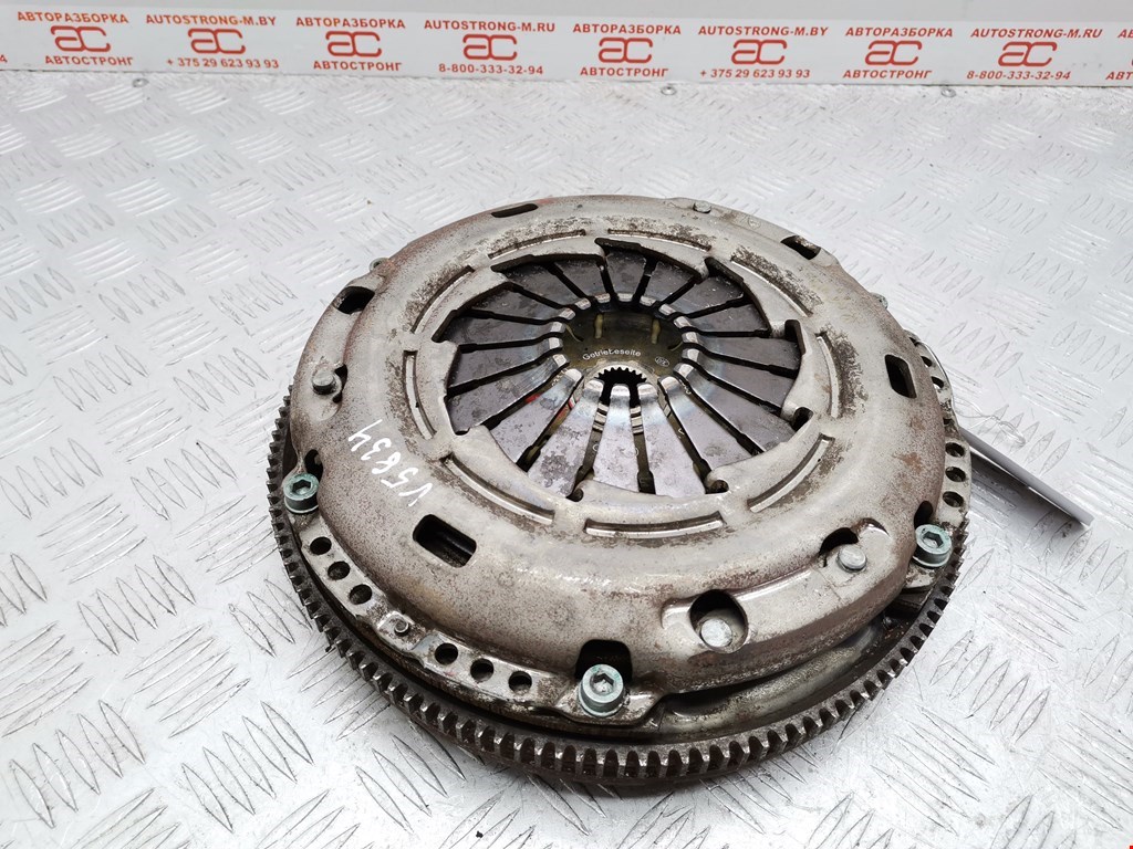 

Маховик (демпфер сцепления) Volkswagen Bora, Bora