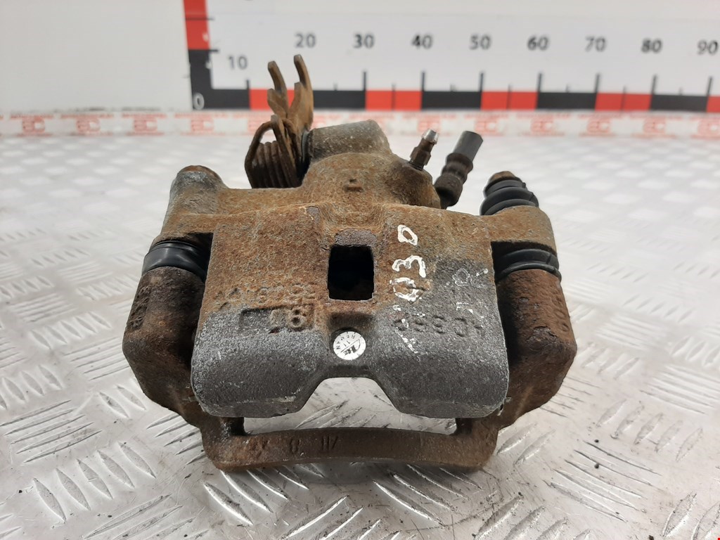 

Суппорт задний правый Mazda 626 GF, 626 GF
