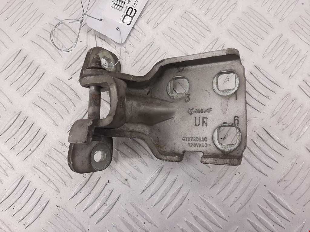 

Петля двери передней правой Chrysler Voyager 4, Voyager 4