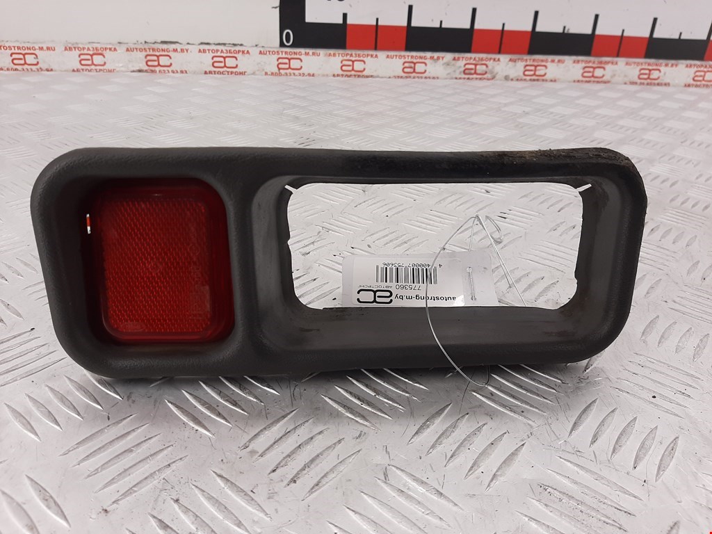 

Решетка (заглушка) в бампер правая Ford Explorer 2, Explorer 2