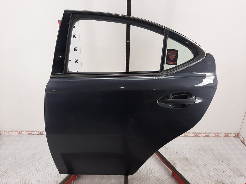 

Дверь задняя левая Lexus IS 2, IS 2