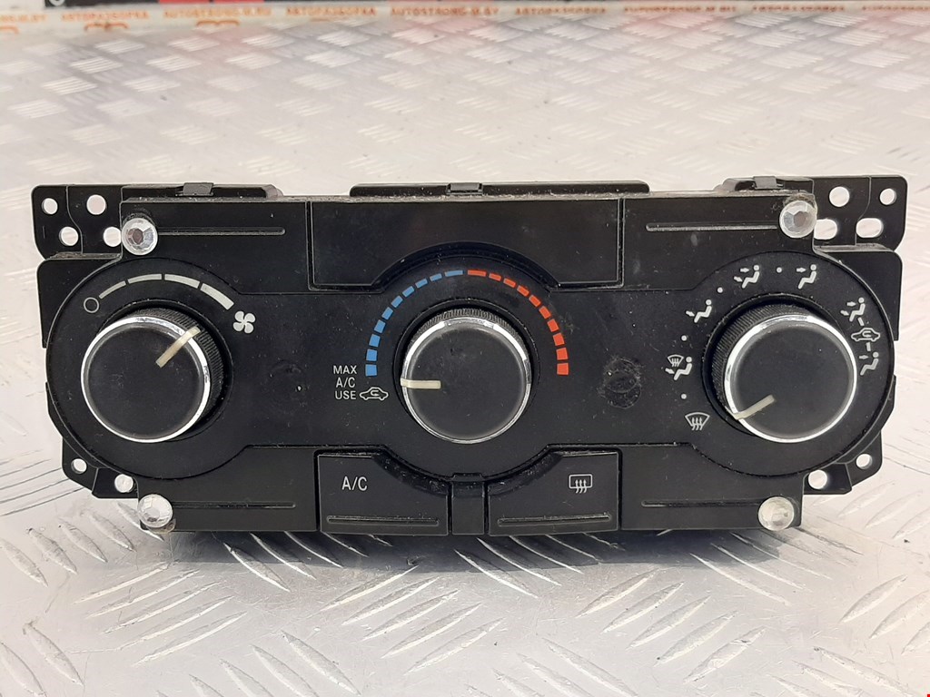

Переключатель печки Dodge Charger (LX), Charger (LX)