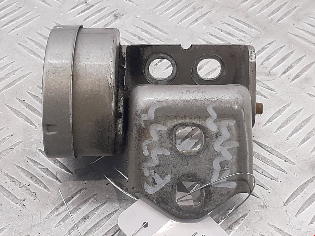 

Петля двери передней правой Renault Megane 2, Megane 2