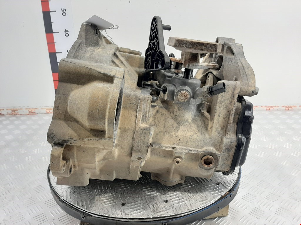 

КПП 5ст (механическая коробка) Volkswagen Caddy 3, Caddy 3