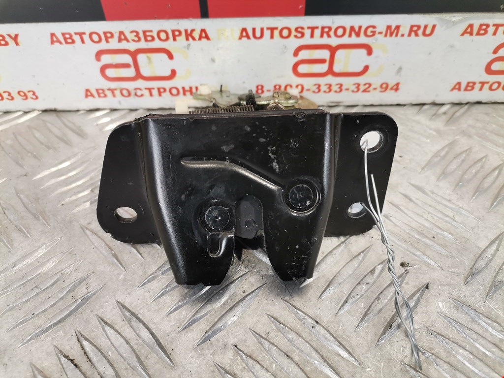 

Замок крышки (двери) багажника Hyundai Santa Fe (SM), Santa Fe (SM)