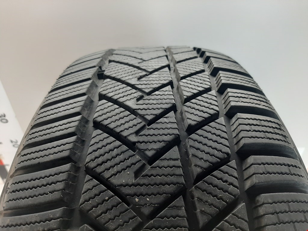 

Шина Audi A4 B5, A4 B5