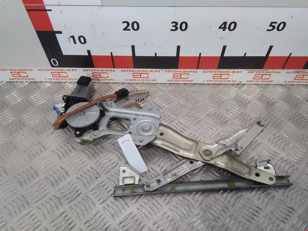 

Стеклоподъемник электрический двери задней правой Subaru Impreza 2, Impreza 2