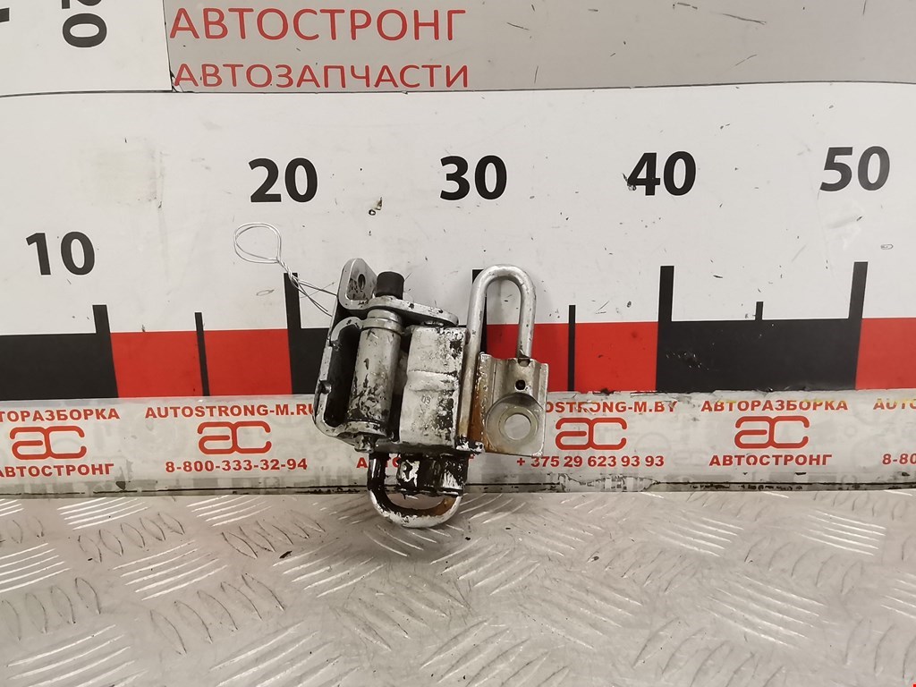Петля двери передней правой Audi A4 B6