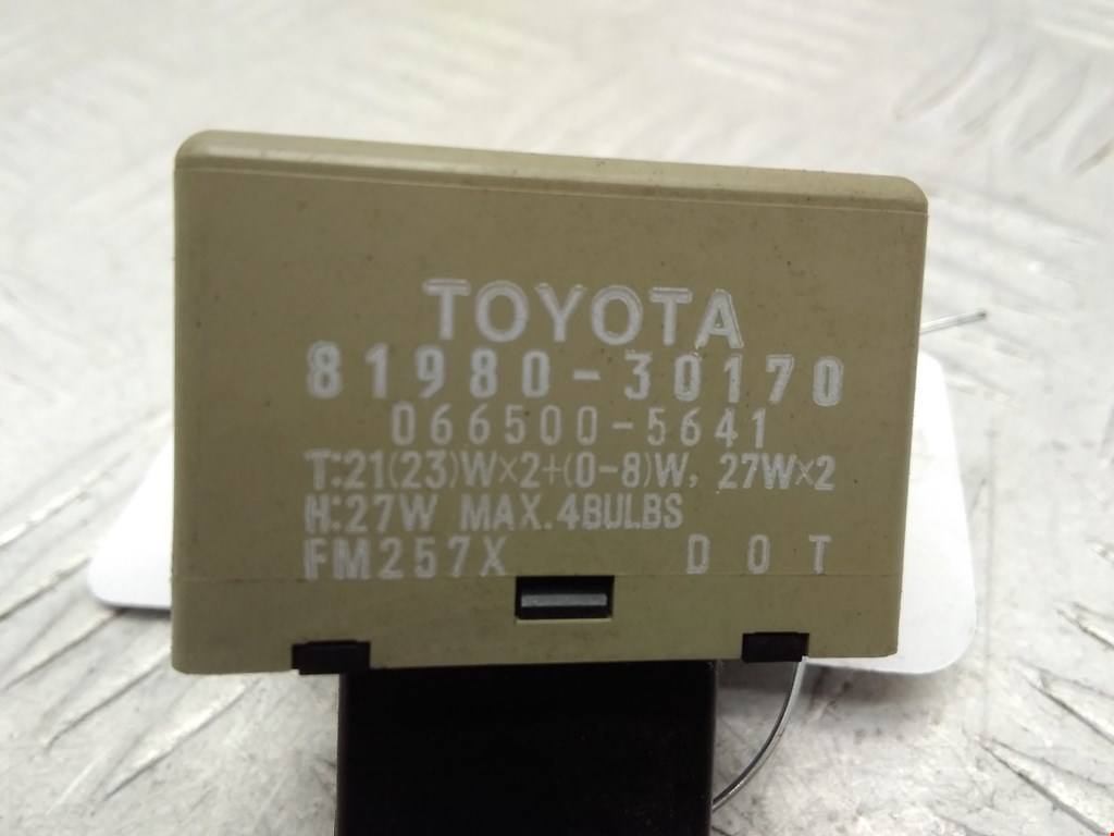Реле поворотов тойота камри Купить Реле поворотов TOYOTA Camry XV40 2006-2011 в Москве. Доставка по России.