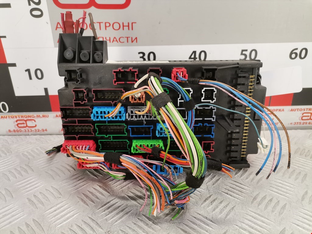Блок предохранителей мерседес мл 163 A1635450205 Блок предохранителей