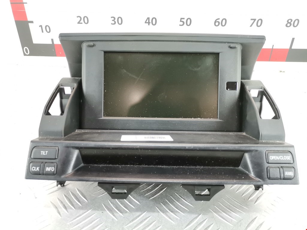 Экран мазда 6. Mazda 6 gg информационный дисплей. Mazda 6 gg дисплей выдвижной. Дисплей компьютера Мазда 6 gg. Дисплей салона Mazda 6 gg детали.