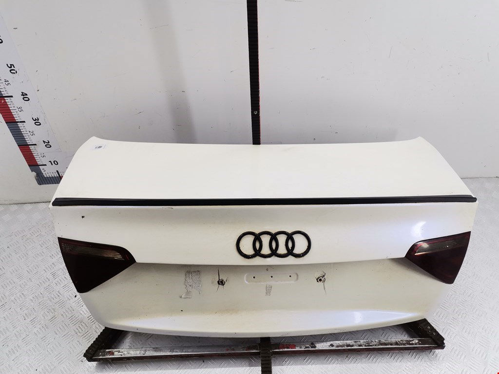 8T0943021A Подсветка номера Audi A5 8T (2007-2016) 2008 , купить бу  Z30472389 - iZAP24