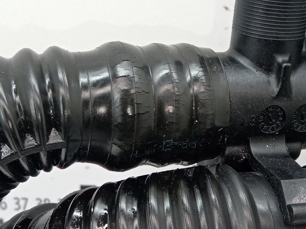 Трубка картерных газов FORD Focus II 2005-2011