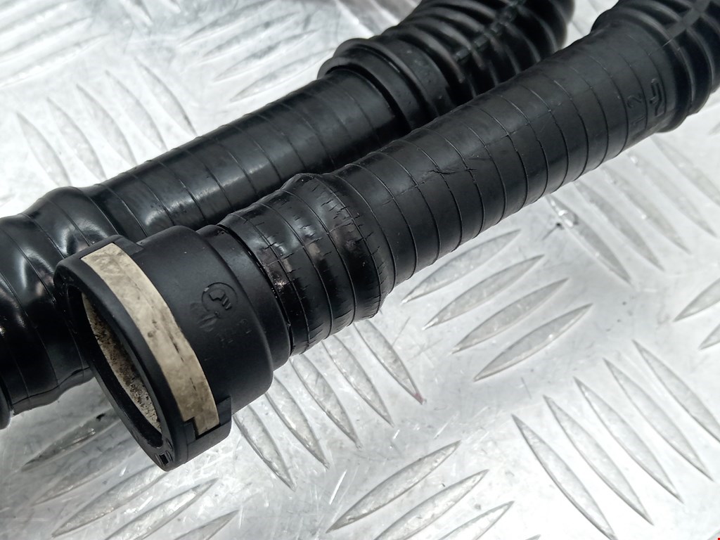 Трубка картерных газов FORD Focus II 2005-2011