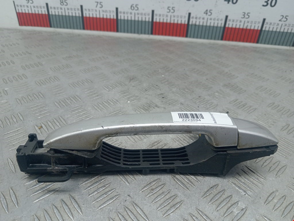 Ручка двери задней наружная левая SUBARU Forester III 2008-2013