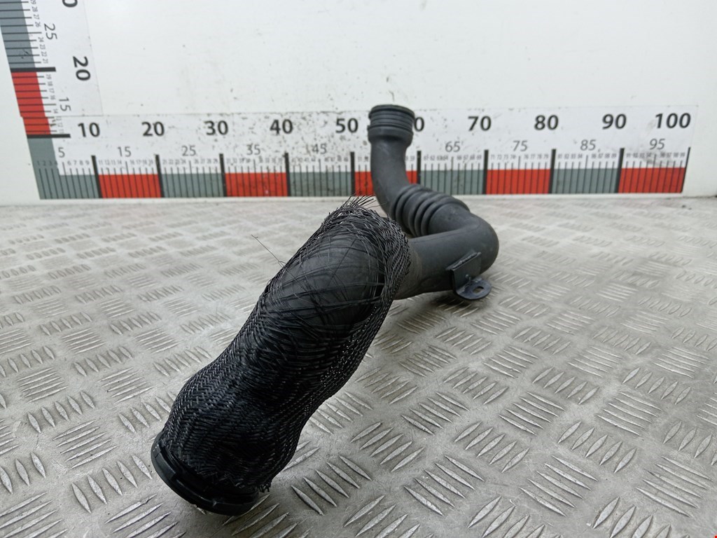 Патрубок интеркулера NISSAN Primera P12 2002-2008