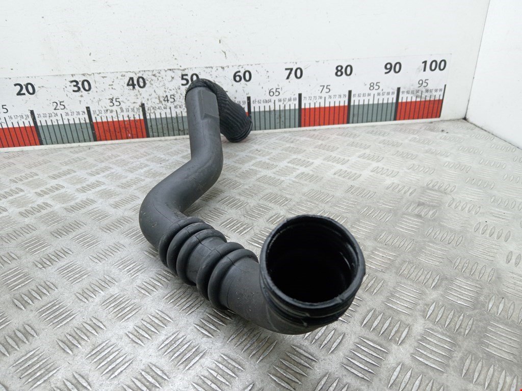 Патрубок интеркулера NISSAN Primera P12 2002-2008