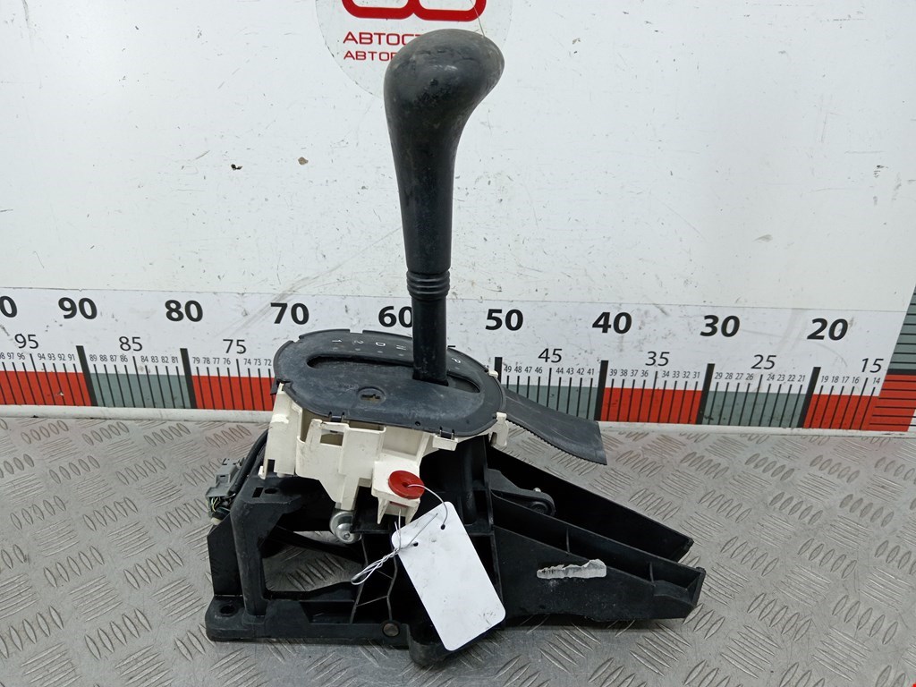 Кулиса (селектор) АКПП/МКПП в салоне FORD Fusion 2002-2012