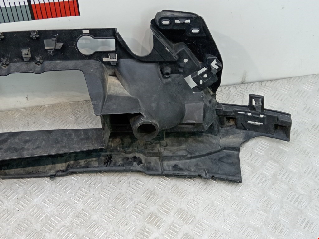 Кронштейн переднего бампера центральный MERCEDES-BENZ GLE Coupe C292 2015-2019