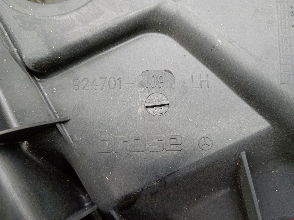 Стеклоподъемник передний левый MERCEDES-BENZ GLE-Class W166 2015-2018