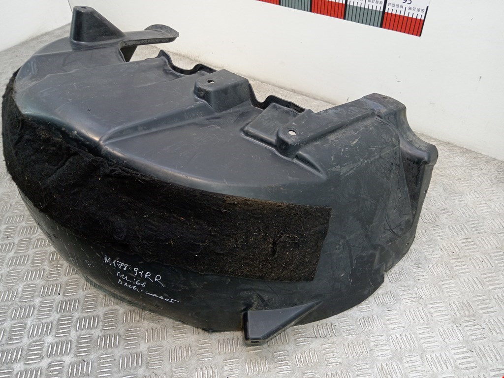 Локер (подкрылок) задний правый MERCEDES-BENZ GLE-Class W166 2015-2018