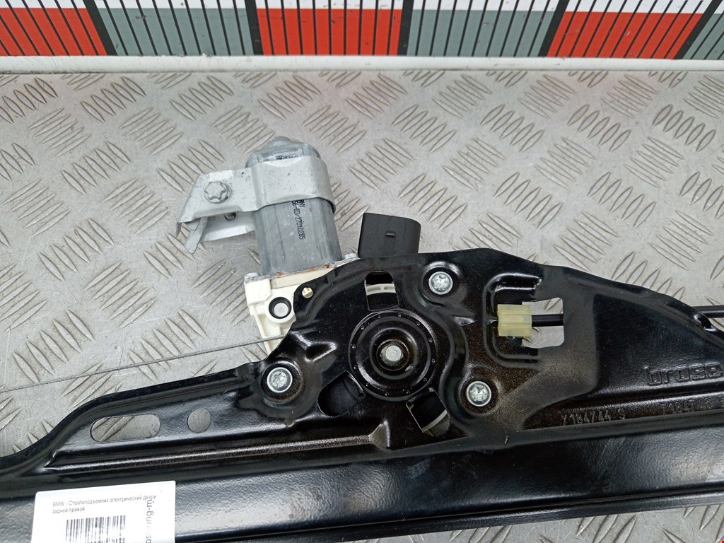 Стеклоподъемник задний правый BMW 5er 5 серия E60/E61 2003-2010