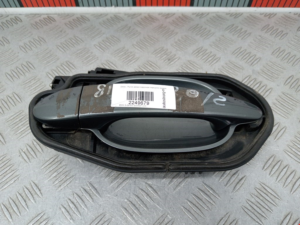 Ручка двери передней наружная правая BMW 5er 5 серия E60/E61 2003-2010