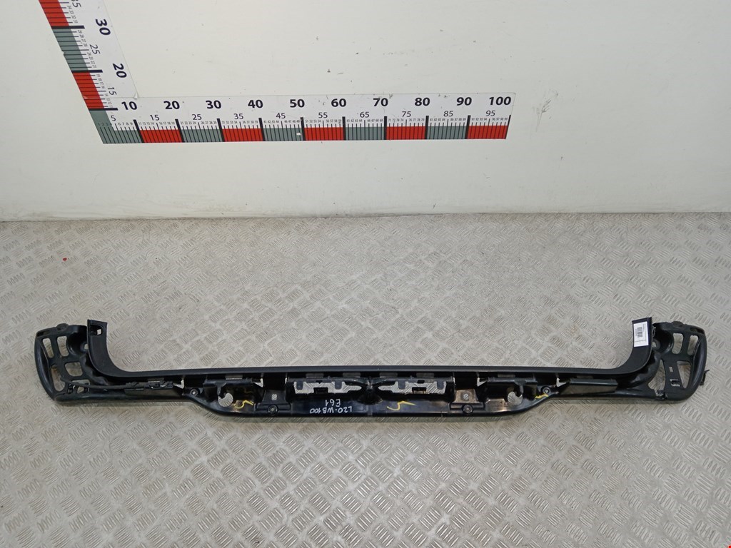 Кронштейн заднего бампера центральный BMW 5er 5 серия E60/E61 2003-2010