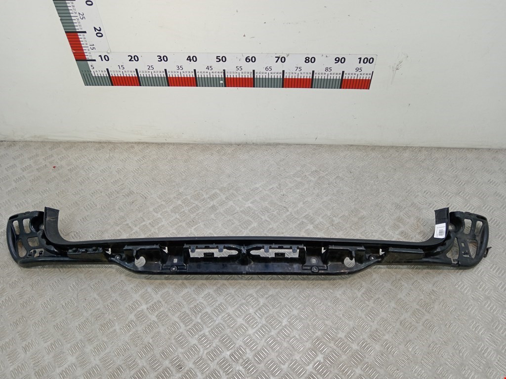 Кронштейн заднего бампера центральный BMW 5er 5 серия E60/E61 2003-2010