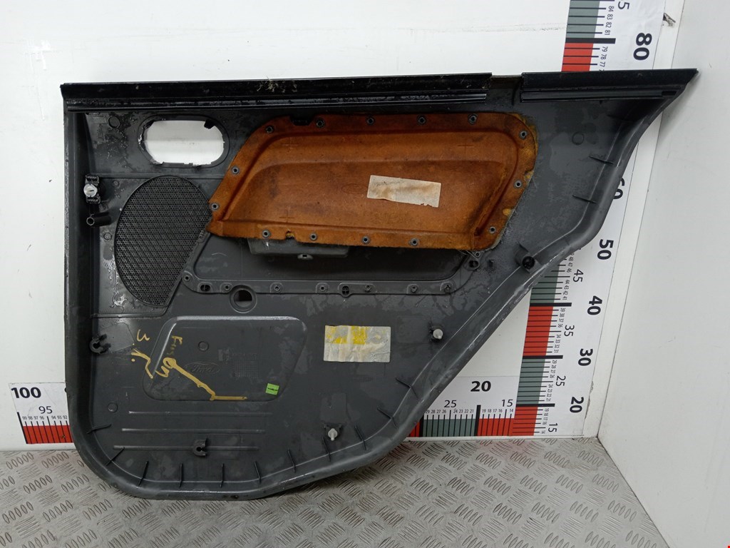 Обшивка двери задняя левая FORD Fusion 2002-2012